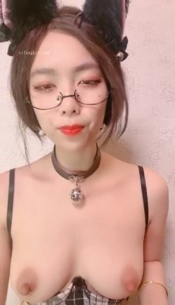 高质量小母狗！【苏苏豆】被干到翻白眼！男主完全没把小母狗当人，全身上下已经被完全开发 截图5