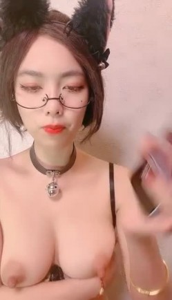 高质量小母狗！【苏苏豆】被干到翻白眼！男主完全没把小母狗当人，全身上下已经被完全开发 截图7