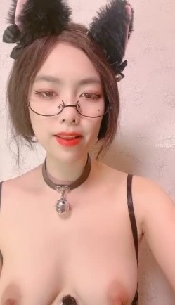 高质量小母狗！【苏苏豆】被干到翻白眼！男主完全没把小母狗当人，全身上下已经被完全开发 截图14