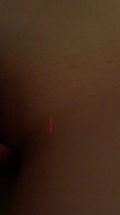 睡得死沉死沉的炮友，赤裸任由摆布，舔白虎穴，滋味贼香！ 截图13