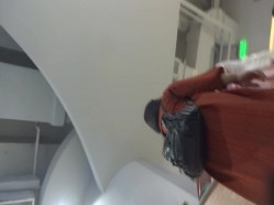 商城跟拍两个粉红裙紫内内校花女神,深长的股沟和丰腴的阴部玩起来肯定爽得不行 截图12