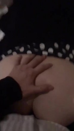 电报高端私密群内部福利分享视图整合集，各种淫妻白富美反差良家婊 截图3