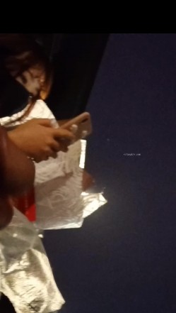 黑虎露出系列 牛人街头露JB对着年轻貌美的妹子打飞机 高颜值高画质 心脏巨大之人 截图8