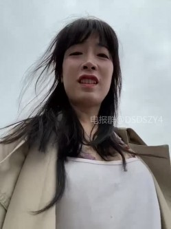 ️sp站极品熟女【yourkeer】穿着开档丝袜在户外商场厕所大胆诱惑自慰骚出天际 截图16