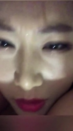 【极品反差婊】泡菜国明洞地区某yoga生活馆普拉提老师与学院老公偷情资源泄密流出 怼脸拍摄，身材一级棒 截图10