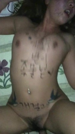 首尔江南夜店女皇金蔡妍与男友性爱自拍流出 狂野纹身 激情性爱 完美露脸 截图3