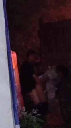 唿伦贝尔阿荣旗 一情侣在翻斗车野战被偷拍曝光，野战就是爽呀！ 截图15