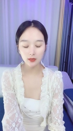 超高档御姐！长得像明星童X，无敌甜美大长腿，把美腿伸直了自慰，高价密码房，声音甜美喜欢唠嗑，9分高颜值分好身材 截图5