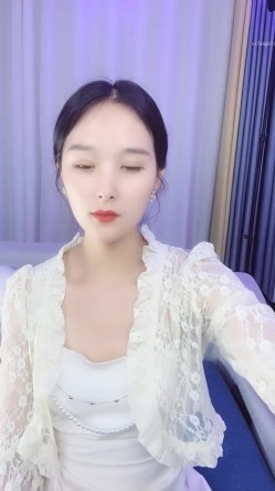 超高档御姐！长得像明星童X，无敌甜美大长腿，把美腿伸直了自慰，高价密码房，声音甜美喜欢唠嗑，9分高颜值分好身材 截图14