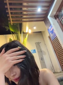 ️黑丝御姐【linjianvhai】极品网红脸御姐、长腿黑丝高跟职业装、自慰诱惑 截图3