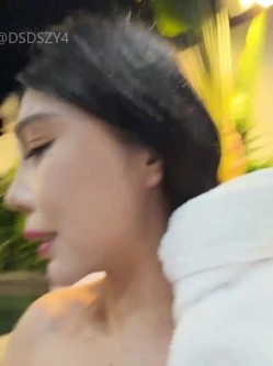 ️黑丝御姐【linjianvhai】极品网红脸御姐、长腿黑丝高跟职业装、自慰诱惑 截图14