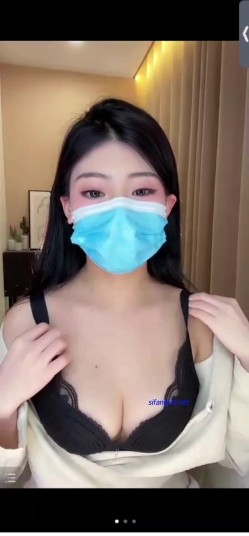 【极品豪乳 ️顶级美乳】抖音女神『莉莉安』最新热乎会议 颜值非常高 一对超顶的奶子 真的绝了《稀有稀有》超清4K原版 截图2