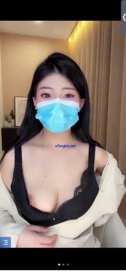 【极品豪乳 ️顶级美乳】抖音女神『莉莉安』最新热乎会议 颜值非常高 一对超顶的奶子 真的绝了《稀有稀有》超清4K原版 截图4
