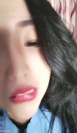 高级女郎♥桃儿密♥，妩媚欲女一字马掰B揉奶抠逼，自慰超级性感，‘好想要哦，好想喷出来，啊~啊啊啊啊’，熟女的叫声 好顶啊！ 截图13