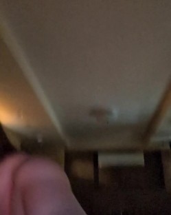 【巨乳肥臀人妻】，NTR绿帽网黄【kamenyuimama】订阅福利，调教熟女妻子，招嫖群P露出 截图3