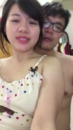 《台湾情侣泄密》 ️分手后被渣男曝光隐私的明星脸美女 截图10