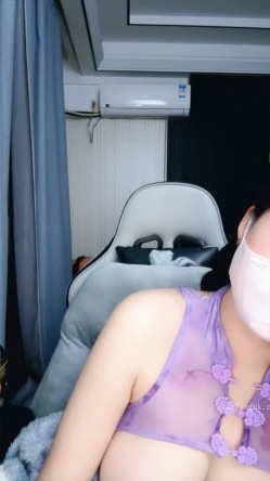 兄弟们 超级大奶子 巨大无比【最爱喝奶茶】甩奶舞 性感内衣超好身材 看着就是爽 截图15