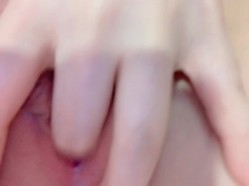 ️双马尾纯情小可爱 ️奶油肌肤纯欲系美少女〖蔡小熊〗表面乖巧的萌妹子背地里是个小骚货 大长腿少女清纯与风骚并存 截图9