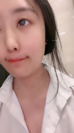 清纯校园女神风【御柔儿】好美好骚！道具自慰～没被男友操几次的逼，看的人心旷神怡 截图13