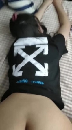包头艺校舞蹈系，狠操前女友，花了我的钱都给我还回来，属龙，处了两年感觉不合适，喜欢花男人钱！ 截图16