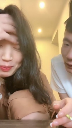 真是恩爱的一对啊，【情侣】【胸怀碧水】（10天）合集，御姐与骚男天天做爱 ，良家风格，浓情蜜意 截图4