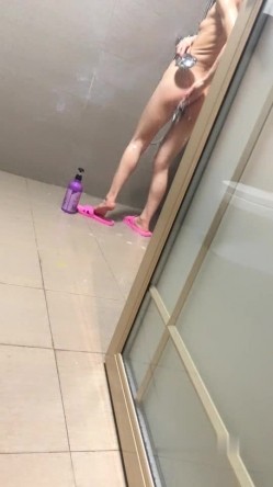 苗条身材翘臀外围黑丝高跟鞋床上翘着屁股 跳蛋塞逼逼扭动诱惑呻吟娇喘 很是诱惑不要错过 截图14