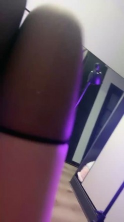 网红脸人间尤物床上骚动起来女神面孔 黑丝长腿大屁股，掰穴蝴蝶逼 截图5
