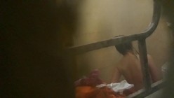 偷拍女生在家里洗澡 截图7