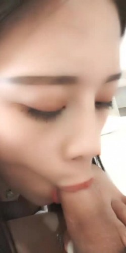 外卖小哥的上门服务，纹身渣女点餐要求啪啪吃奶子很熟练，把鸡巴吸的胀起来，无套激情抽插表情骚叫声淫荡 截图9