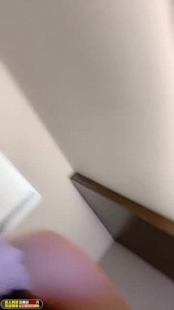 《稀缺资源 ️变态猛女》白皙气质妹表里不一极度反差各种逆天暴力虐阴鸭嘴钳直接紫薇子宫拳交鸡蛋苹果橙子等各种水果往里塞2 截图11