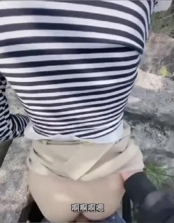 高速路边操小姨子给来往司机看 真刺激 截图11