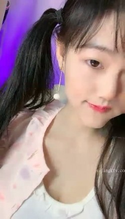 绿播小仙女下海！首次漏B自慰~【井井】扣穴自慰！撸到肾虚 截图2