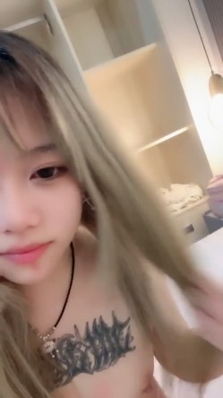 超级漂亮【欣少】刚下海就被无套啪啪~都操出浆啦 截图14