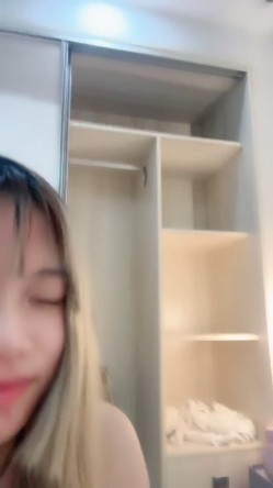 超级漂亮【欣少】刚下海就被无套啪啪~都操出浆啦 截图16