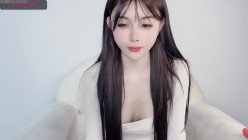 ️SP站超美女神【lvy_w】顶级身材~完美尤物~全裸诱惑~大秀自慰高潮 截图3