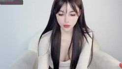 ️SP站超美女神【lvy_w】顶级身材~完美尤物~全裸诱惑~大秀自慰高潮 截图5