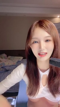 极品身材顶级白领下海 完胜明星“熙酱”最美舞者~魔鬼身材~全裸抠逼 截图4