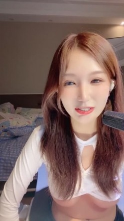 极品身材顶级白领下海 完胜明星“熙酱”最美舞者~魔鬼身材~全裸抠逼 截图5