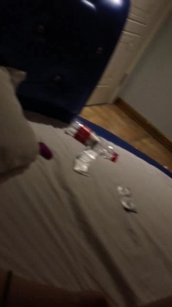 【极品反差婊】超高颜值 男友泄露 纯爱男被人NTL，牛头人疯狂艹自己反差婊女友，简直难以接受，超 截图7