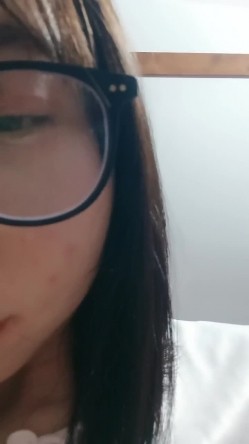 高颜极品少妇！【时尚族络腮胡】疯狂扣穴自慰！秒硬~爆撸 截图16