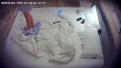 酒店精品 年轻 jk裙一身可爱穿搭的软妹被粗鲁脱内裤做爱 叫床很声音软一直到退房 截图10
