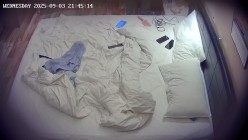酒店精品 年轻 jk裙一身可爱穿搭的软妹被粗鲁脱内裤做爱 叫床很声音软一直到退房 截图15