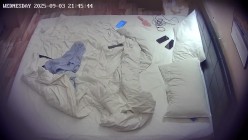 酒店精品 年轻 jk裙一身可爱穿搭的软妹被粗鲁脱内裤做爱 叫床很声音软一直到退房 截图16