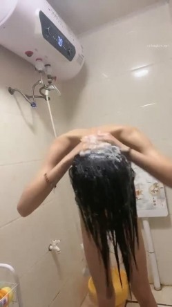 顶尖最甜美女神！~【舞美】最强尺度，俏皮可爱小仙女，撒尿，自慰，小身材真是玲珑有致惹人爱 截图7