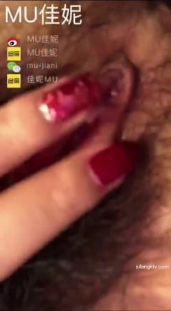 【真实空姐 ️稀缺航空】极品制服『空姐』反差婊私拍集 佳妮空姐多名女神接机啪啪 穿空姐制服做爱 截图12