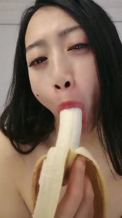 颜值少妇【小狐狸520】反差御姐,裸舞诱惑，熟女卖骚，道具自慰 截图13