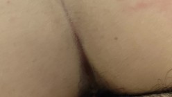 广西青涩小妹正面开腿被干时表情又皱又浪 白衬衫深喉把整根吞进去边捂脸偷笑边足交刺激直接爆表 截图16