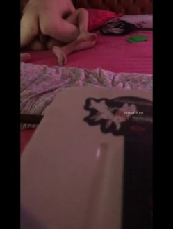 百度云泄密极品 ️反差婊人妻母狗【岁月了然】 大尺度自拍性爱视频艳照流出网络 截图14