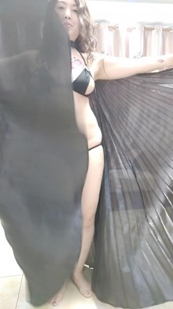 火爆全网极品露脸人妻熟女，肚皮舞老师【柏X彤】绝密私拍，肤白奶大肥臀裸舞啪啪，相当炸裂 截图3