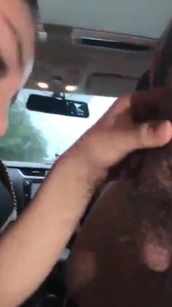 大奶美女车震 给你女朋友买一个搞死她 啊啊 你不能射 太快了不是说一个小时吗 空间太小加紧张很快交货 截图14